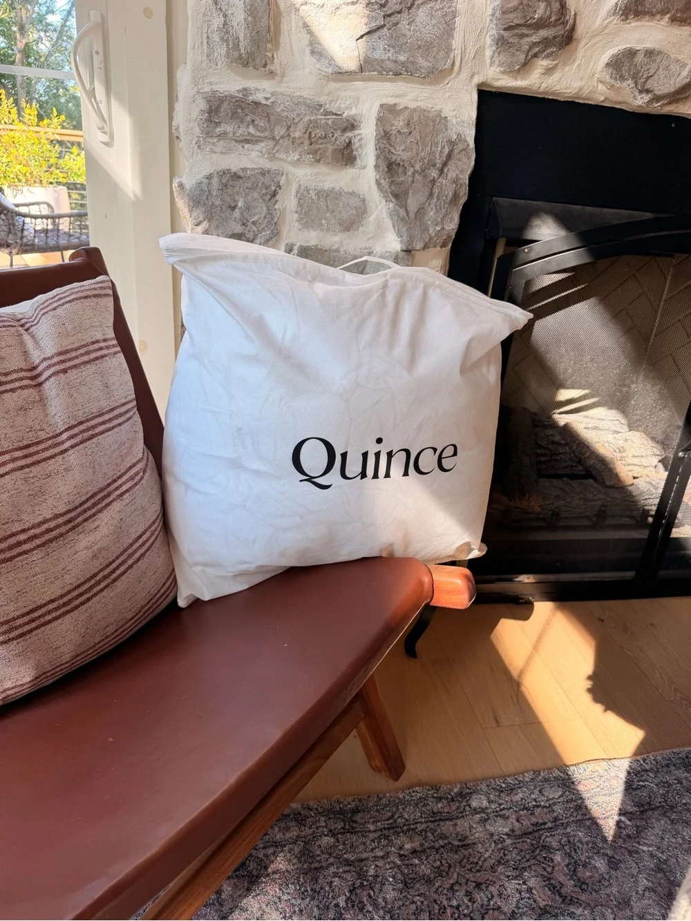 Quince Ultra Warm Winterweight 700 Fill Luxury Down Conforter: KING/CAL KING new